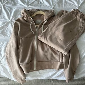 Everlane Tan Off-the-Shoulder Sweater set